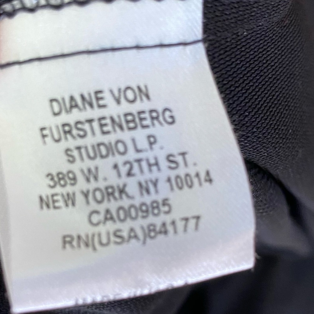 Diane Von Ferstenberg black midi dress v-neck 3/4 sleeves size 12 - Picture 7 of 7
